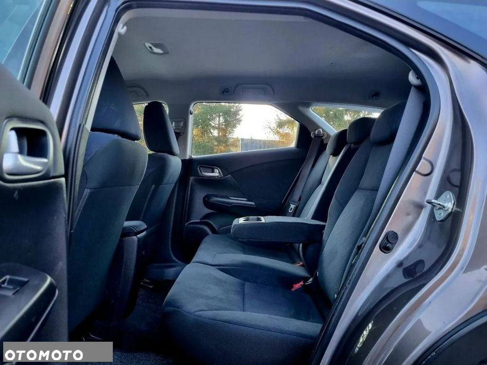 Honda Civic 1.8 i-VTEC Comfort - 9