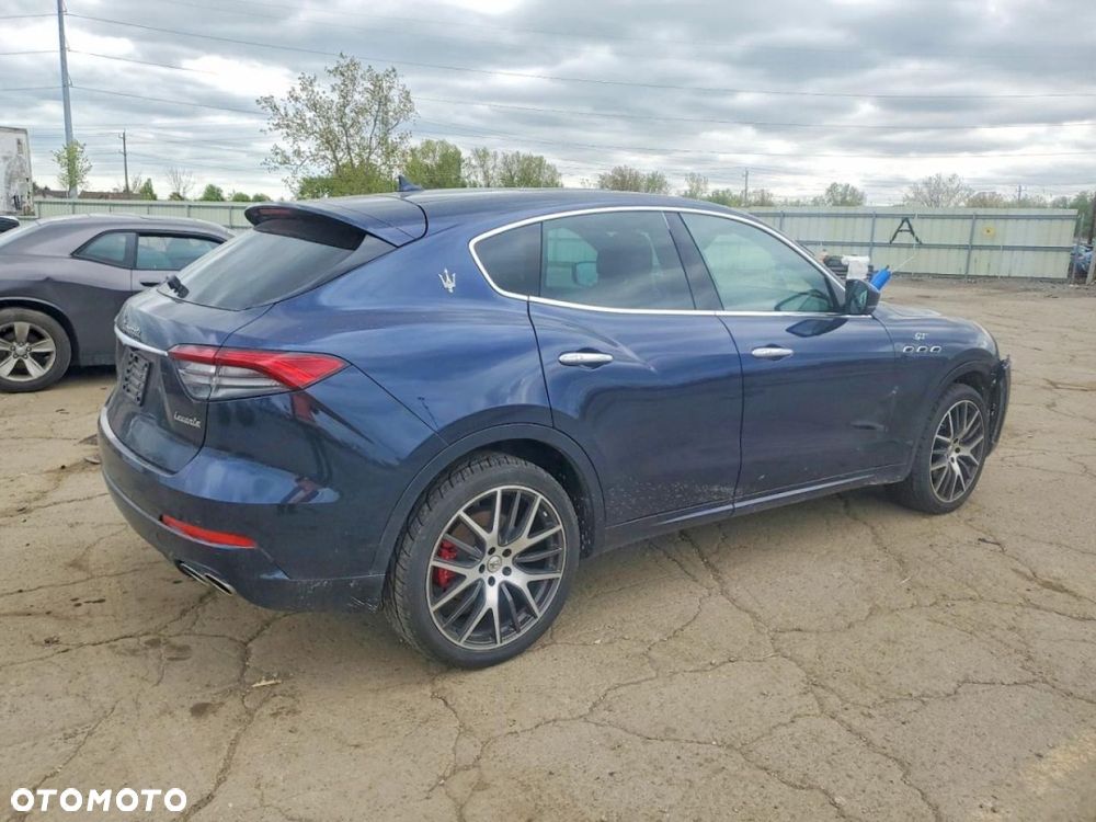 Maserati Levante - 4