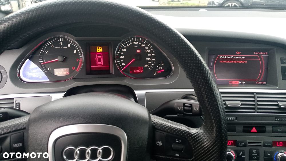 Audi A6 - 6