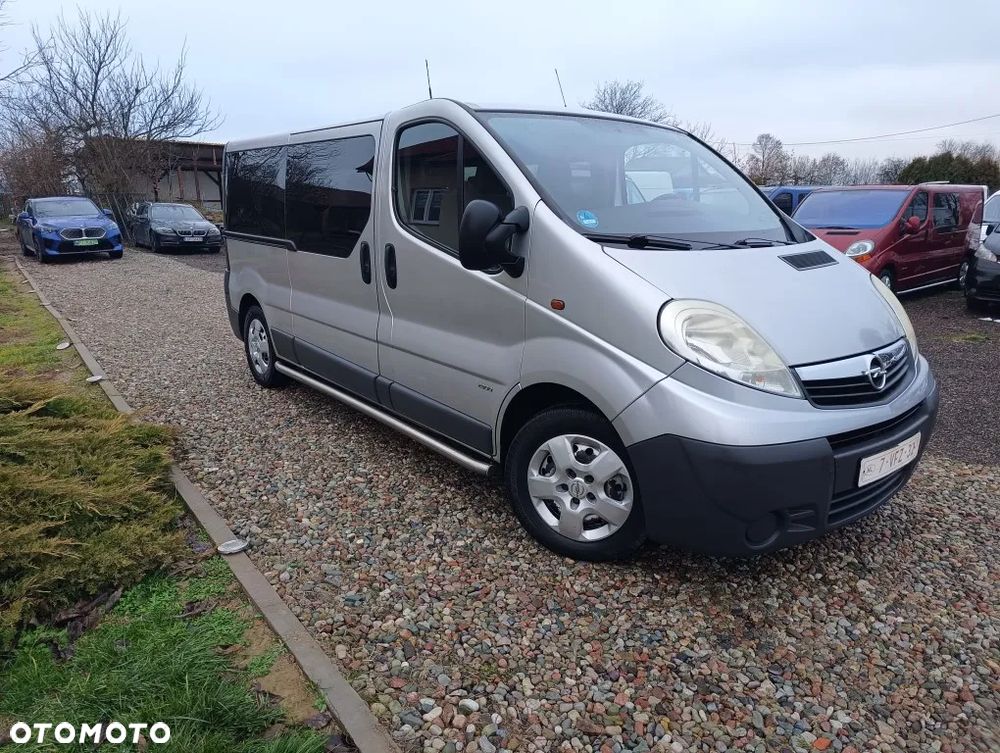 Opel Vivaro - 21