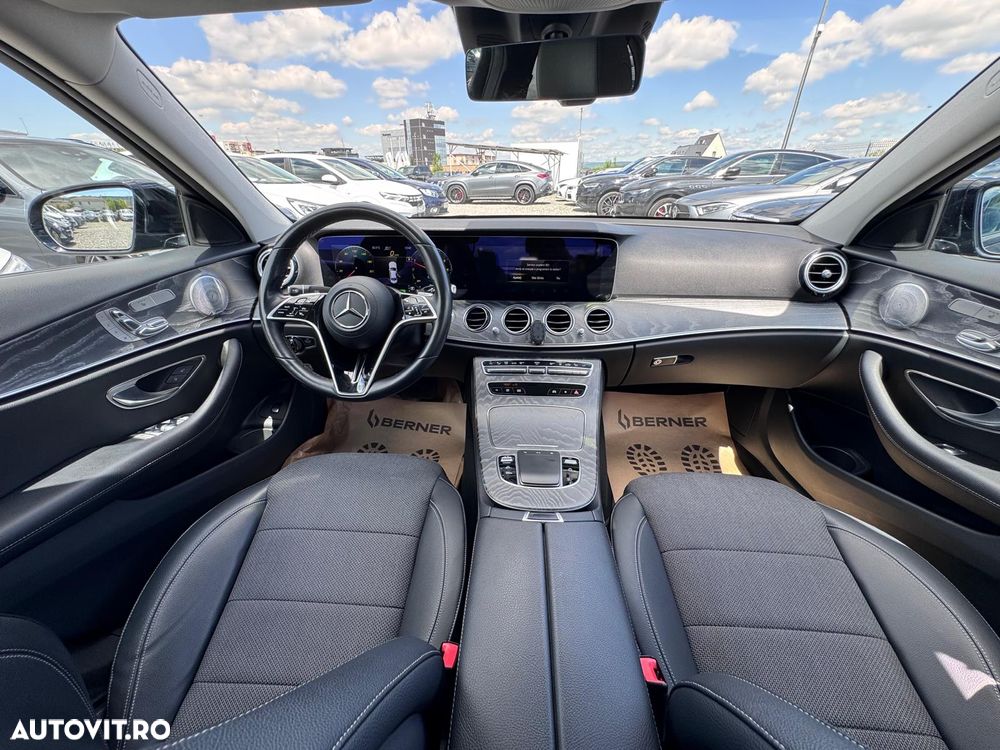 Mercedes-Benz E 300 Aut. - 23