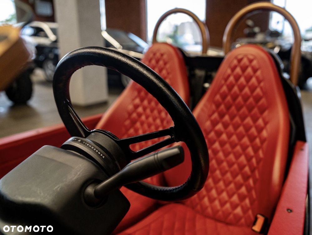 Vanderhall Venice - 17