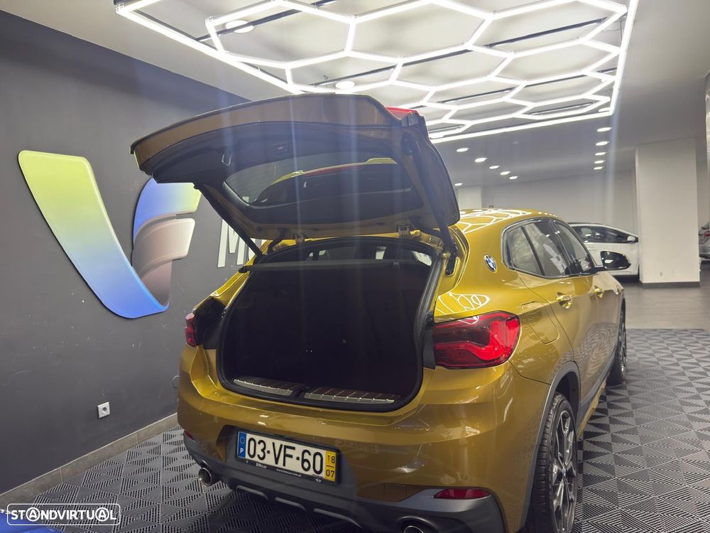BMW X2 18 d xDrive Auto Pack 50 anos M - 10