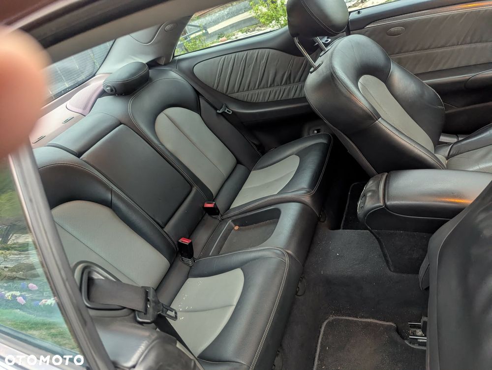 Mercedes-Benz CLK 270 CDI Avantgarde - 9