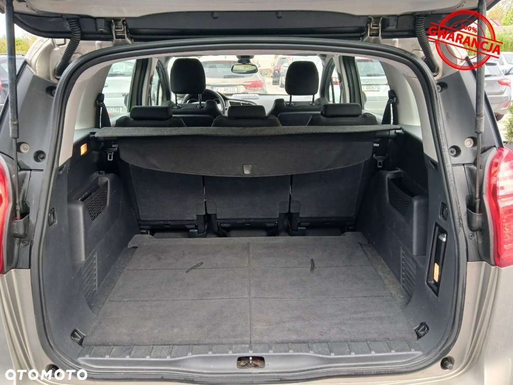 Peugeot 5008 2.0 HDi Family - 31