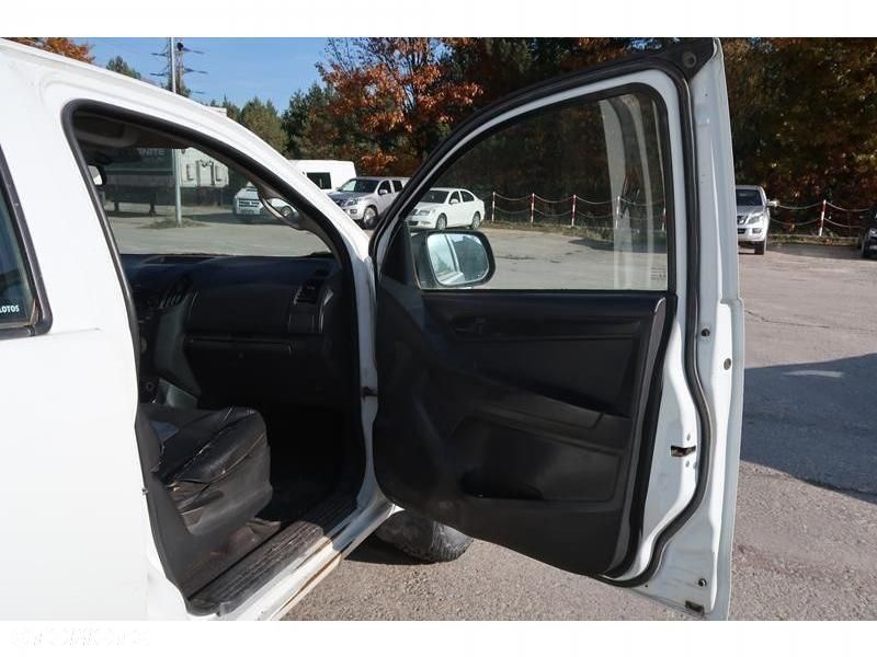 Isuzu D-Max - 39