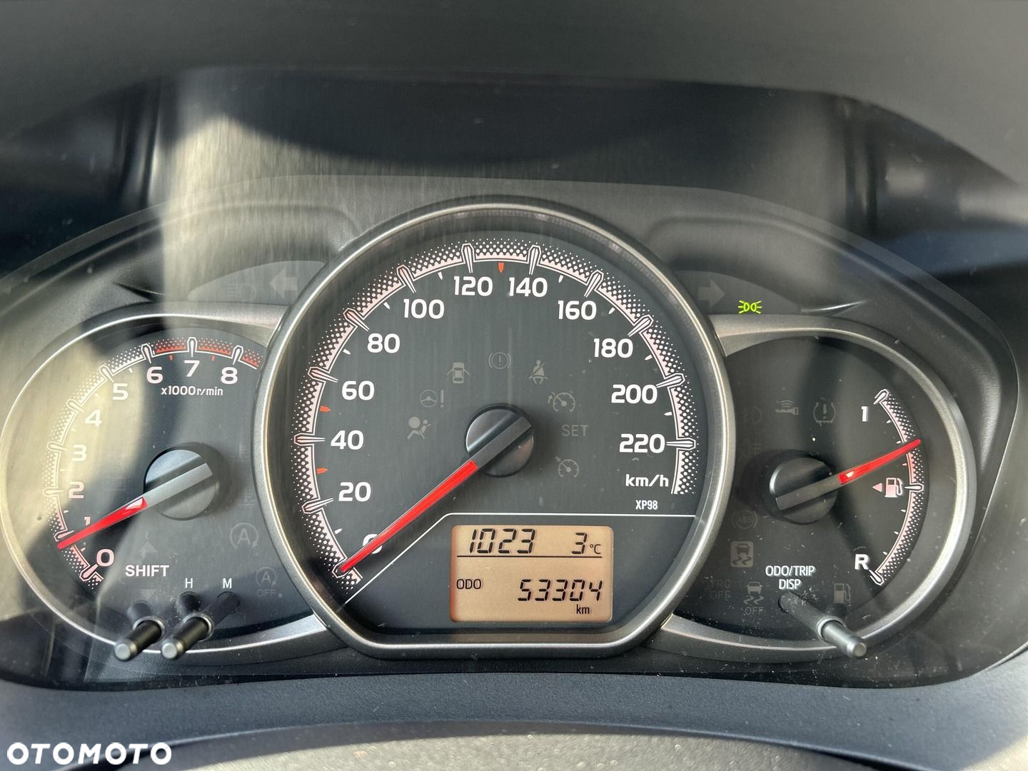 Toyota Yaris 1.33 Premium EU6 - 17