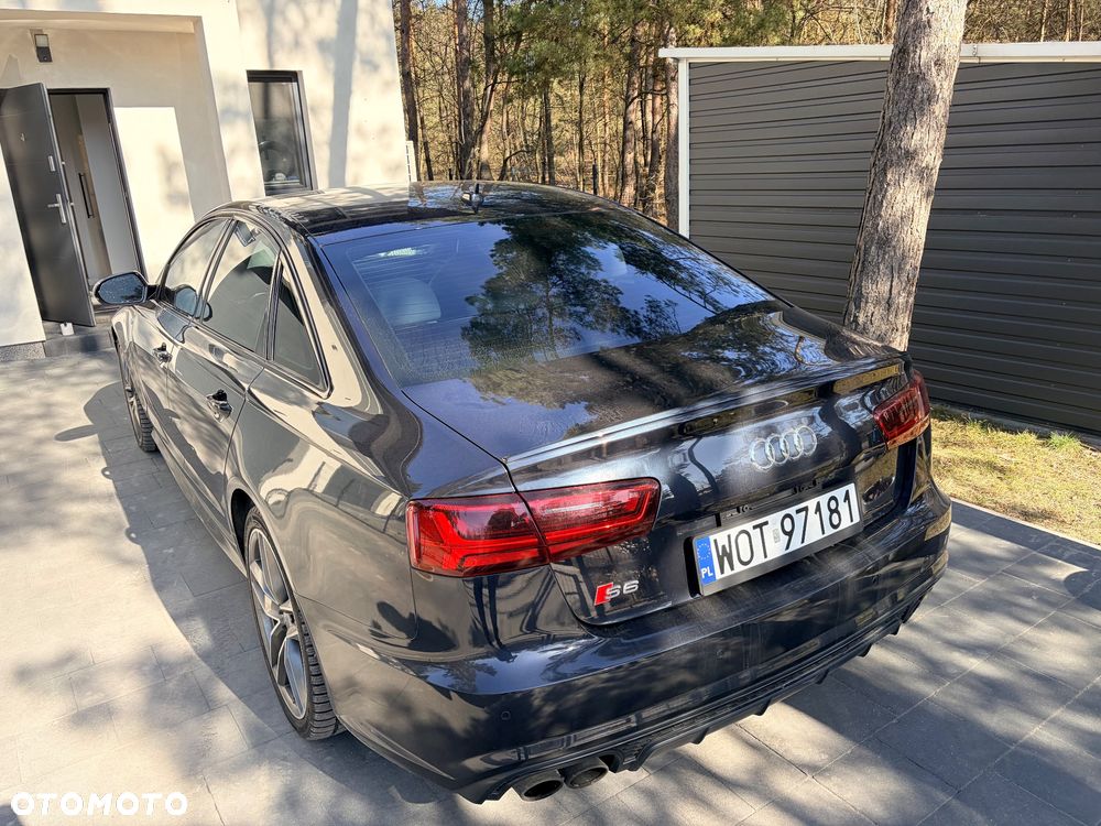 Audi S6 Limousine - 10