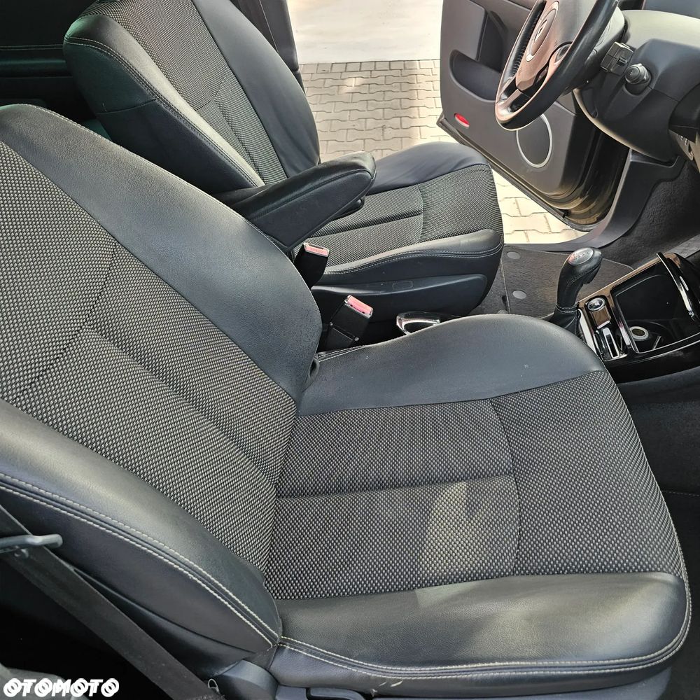 Renault Grand Espace 2.0 dCi FAP Navitech - 16