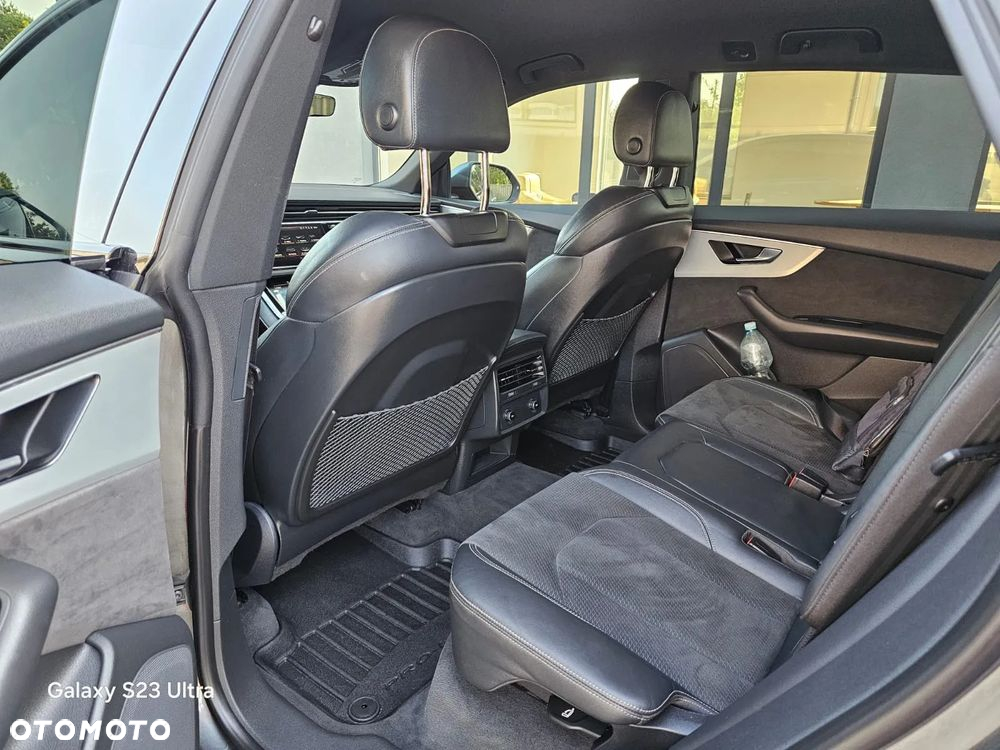 Audi Q8 - 14