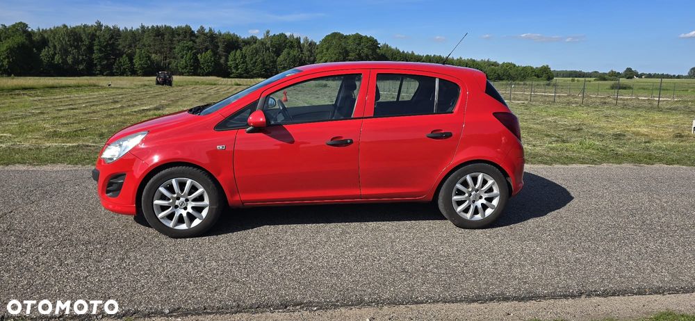 Opel Corsa 1.2 16V Essentia - 6
