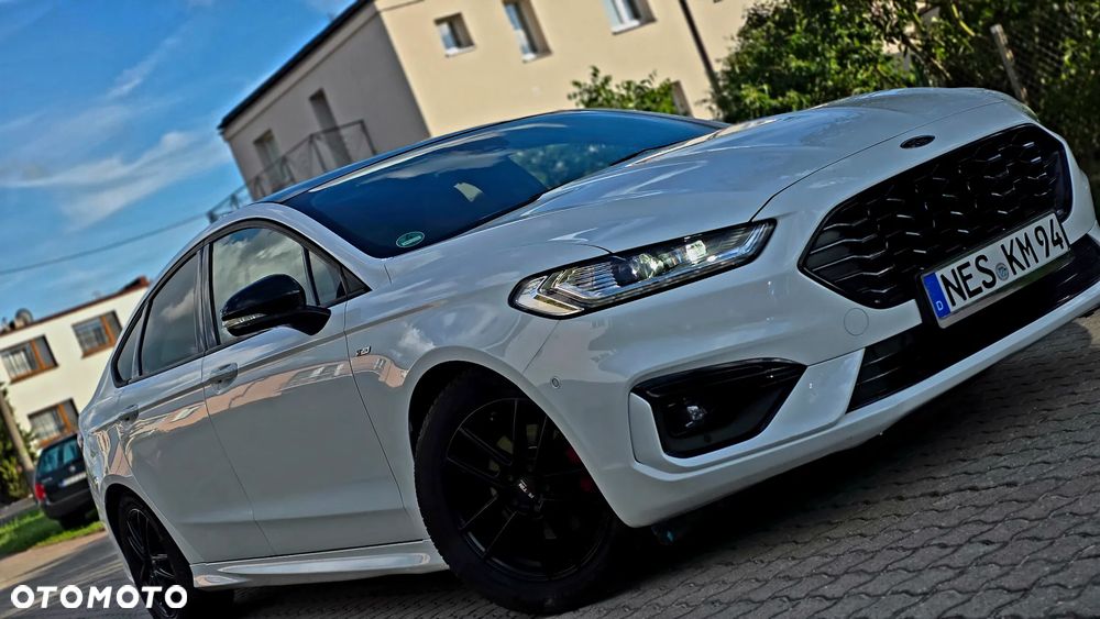 Ford Mondeo 1.5 EcoBoost ST-Line X - 32