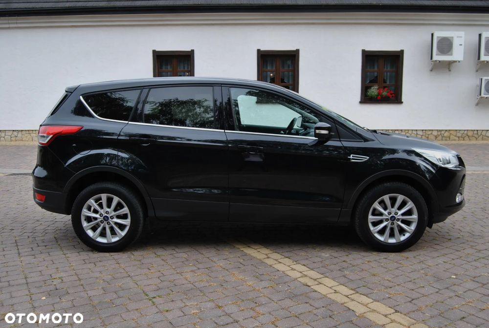 Ford Kuga 2.0 TDCi 4x2 Titanium - 15