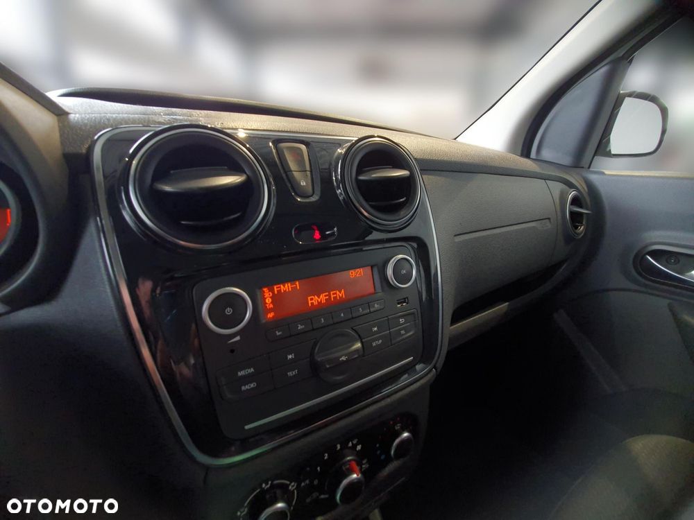Dacia Dokker 1.5 Blue dCi Laureate - 11