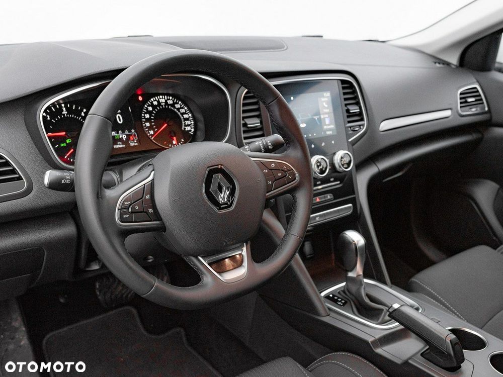 Renault Megane 1.5 Blue dCi Zen EDC - 7