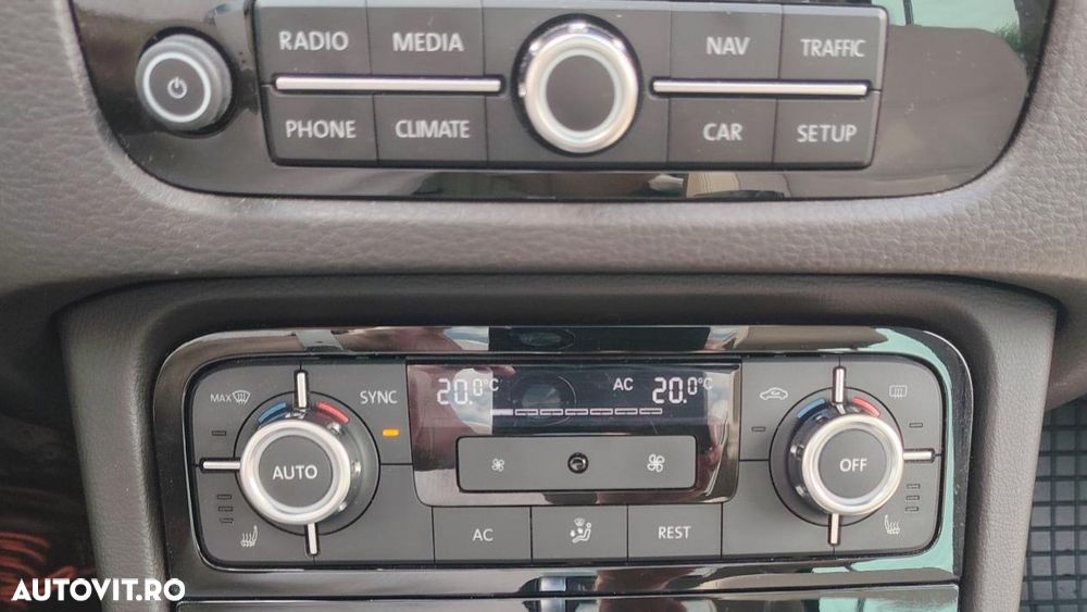 Volkswagen Touareg 3.0 V6 TDI BMT - 20
