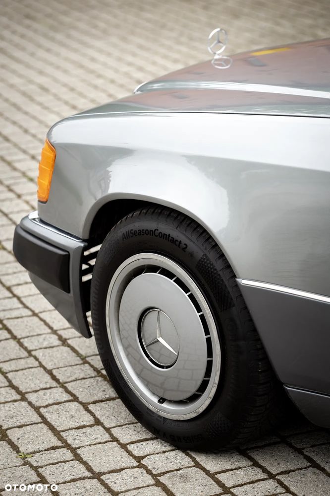 Mercedes-Benz W124 (1984-1993) - 34