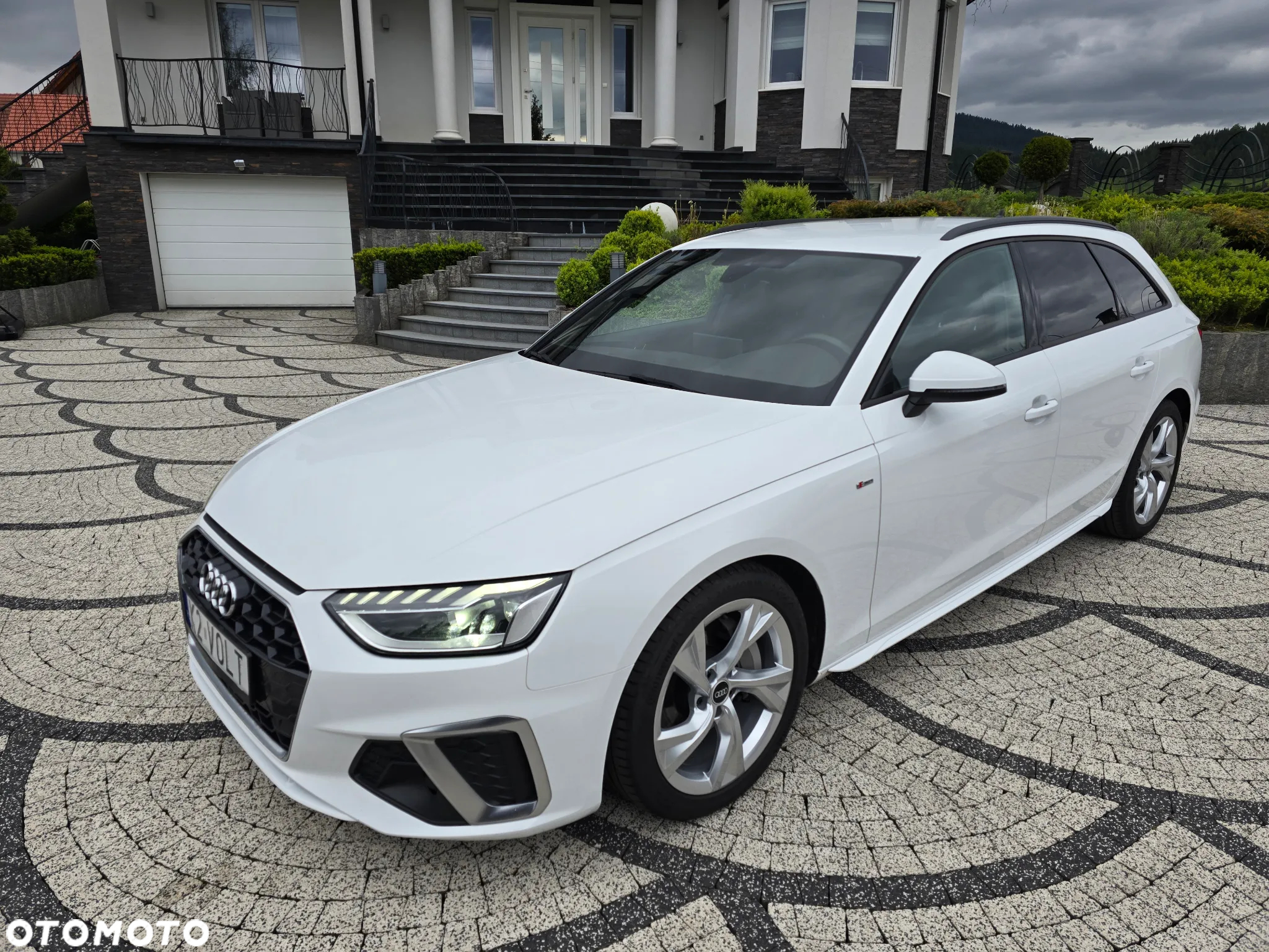 Audi A4 Avant 40 TDI quattro S tronic S line - 5