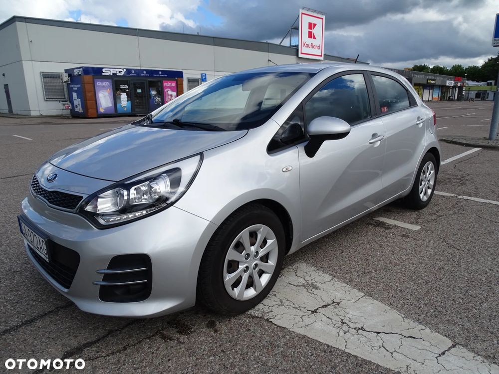 Kia Rio 1.2 Business Line - 4