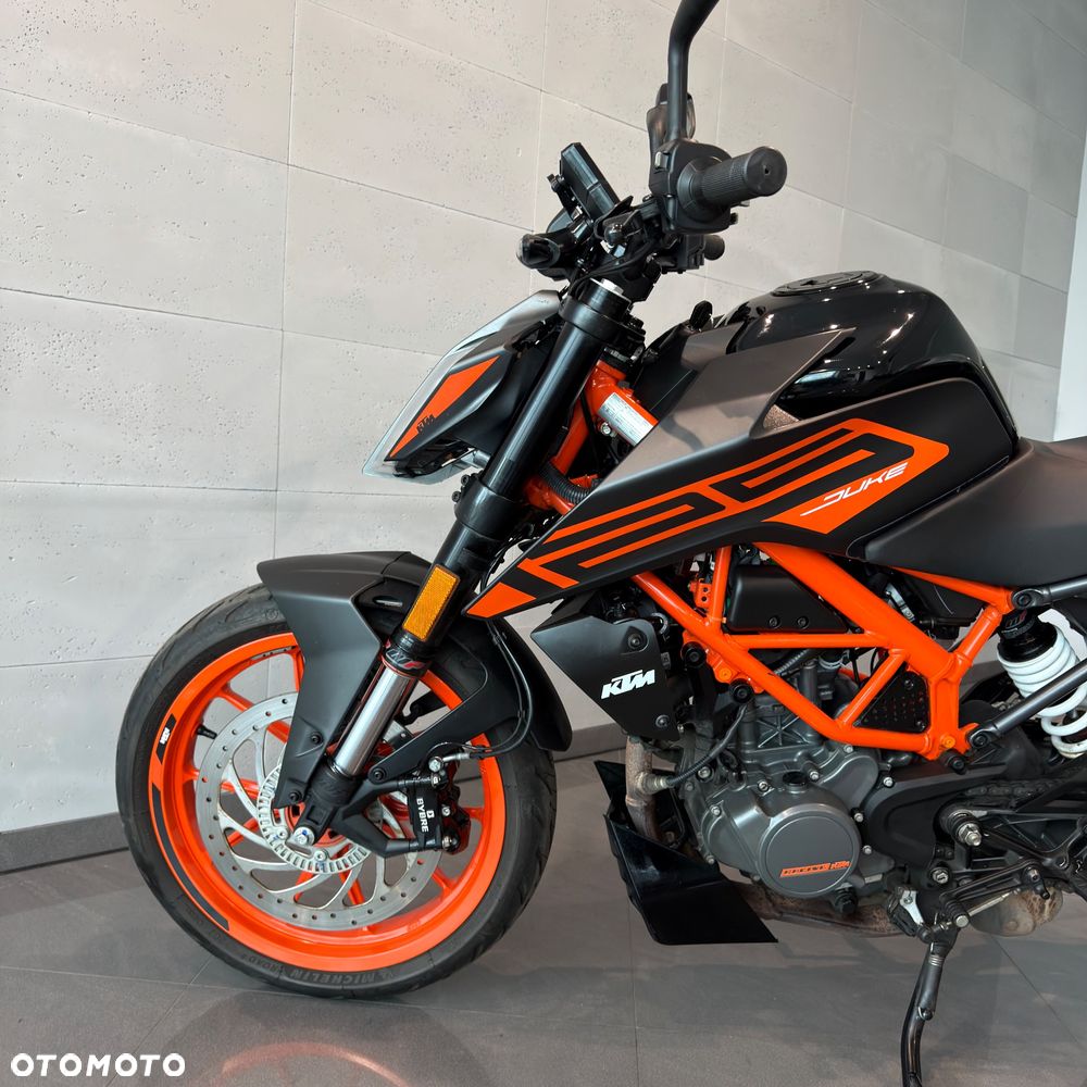 KTM Duke - 10