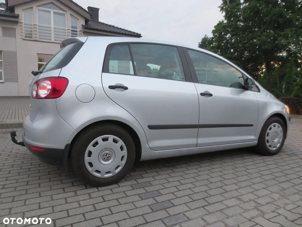 Volkswagen Golf Plus 1.9 TDI DPF Trendline DSG - 22