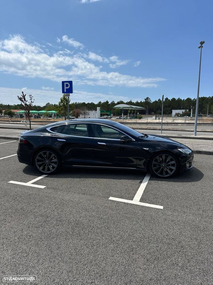 Tesla Model S 2015 photo 5