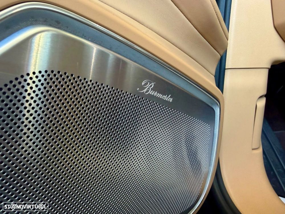 Porsche Panamera Turbo - 31