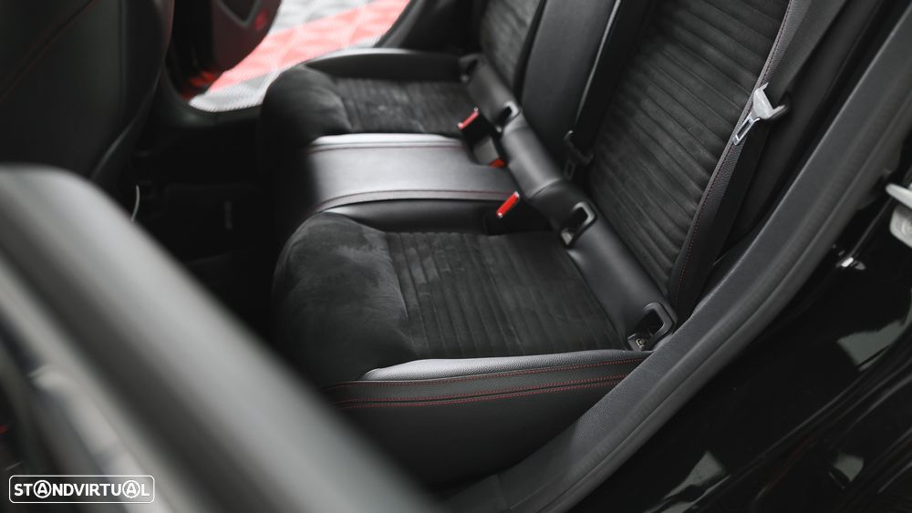 Mercedes-Benz CLA 180 d 7G-DCT AMG Line - 49