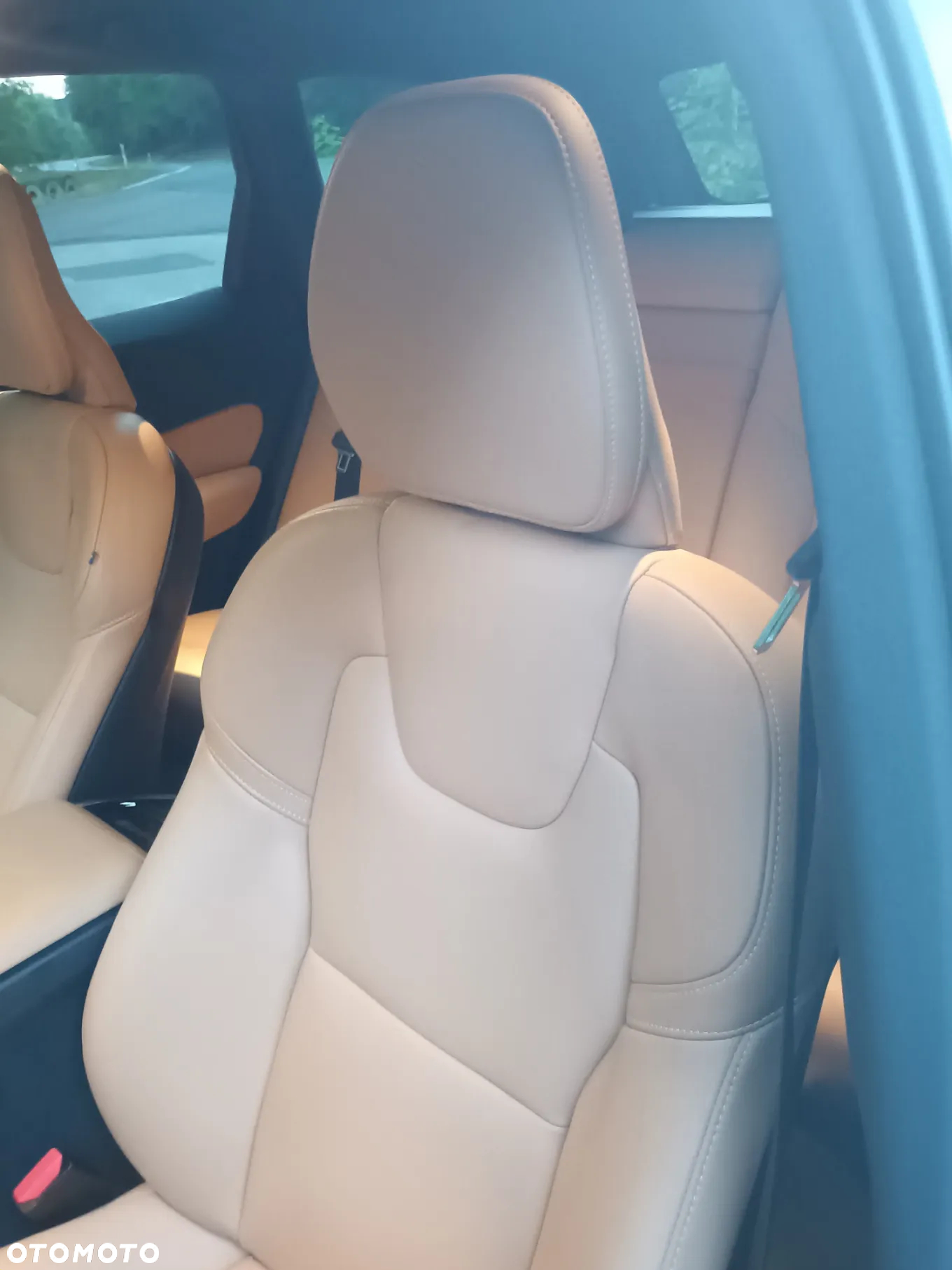 Volvo XC 60 T6 AWD Inscription - 12