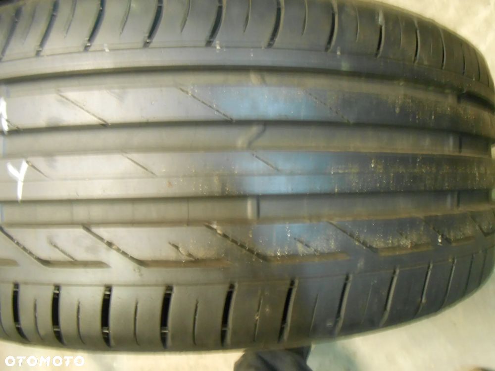 OPONA POJEDYNKA  225/45R17 BRIDGESTONE TURANZA T001 DOT 0715 7.8MM - 2