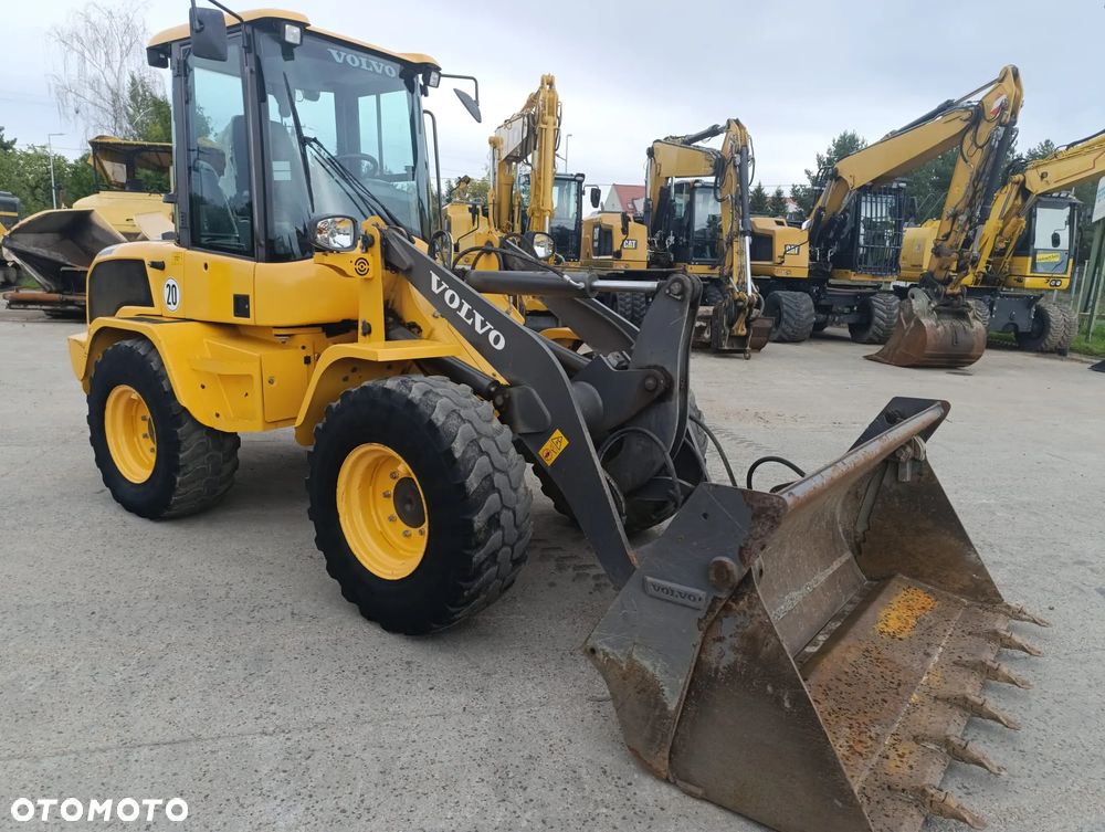 Volvo L35G - 1