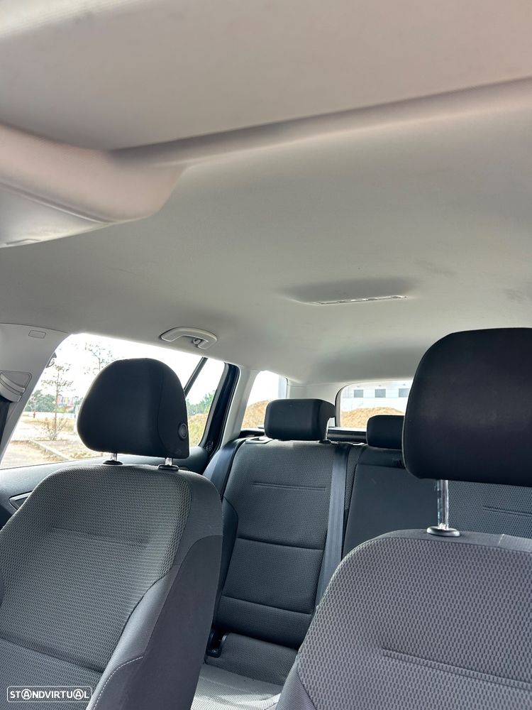 VW Golf Variant 1.6 TDi Confortline - 8