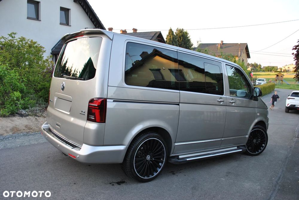 Volkswagen Multivan - 6