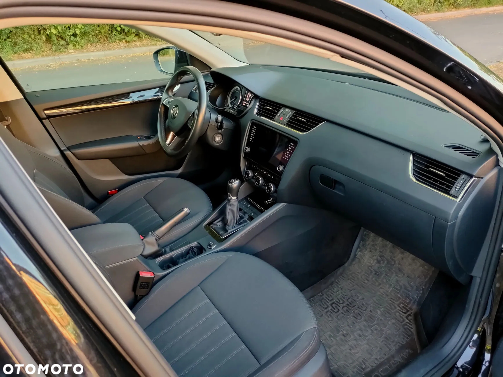 Skoda Octavia 1.5 TSI ACT Style - 13