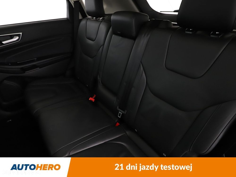 Ford Edge 2.0 TDCi Twin-Turbo 4WD Titanium - 14