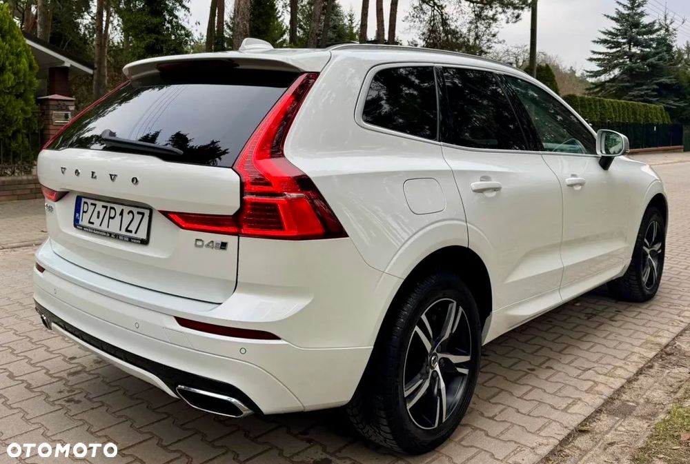 Volvo XC 60 D4 AWD R-Design - 6