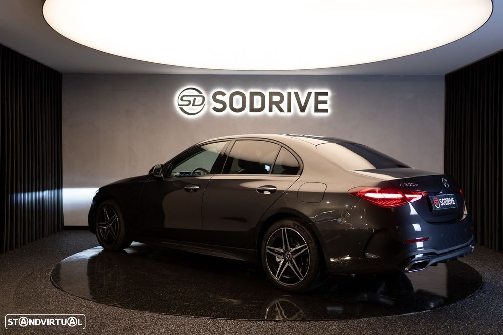 Mercedes-Benz C 300 e T 9G-TRONIC AMG Line - 4