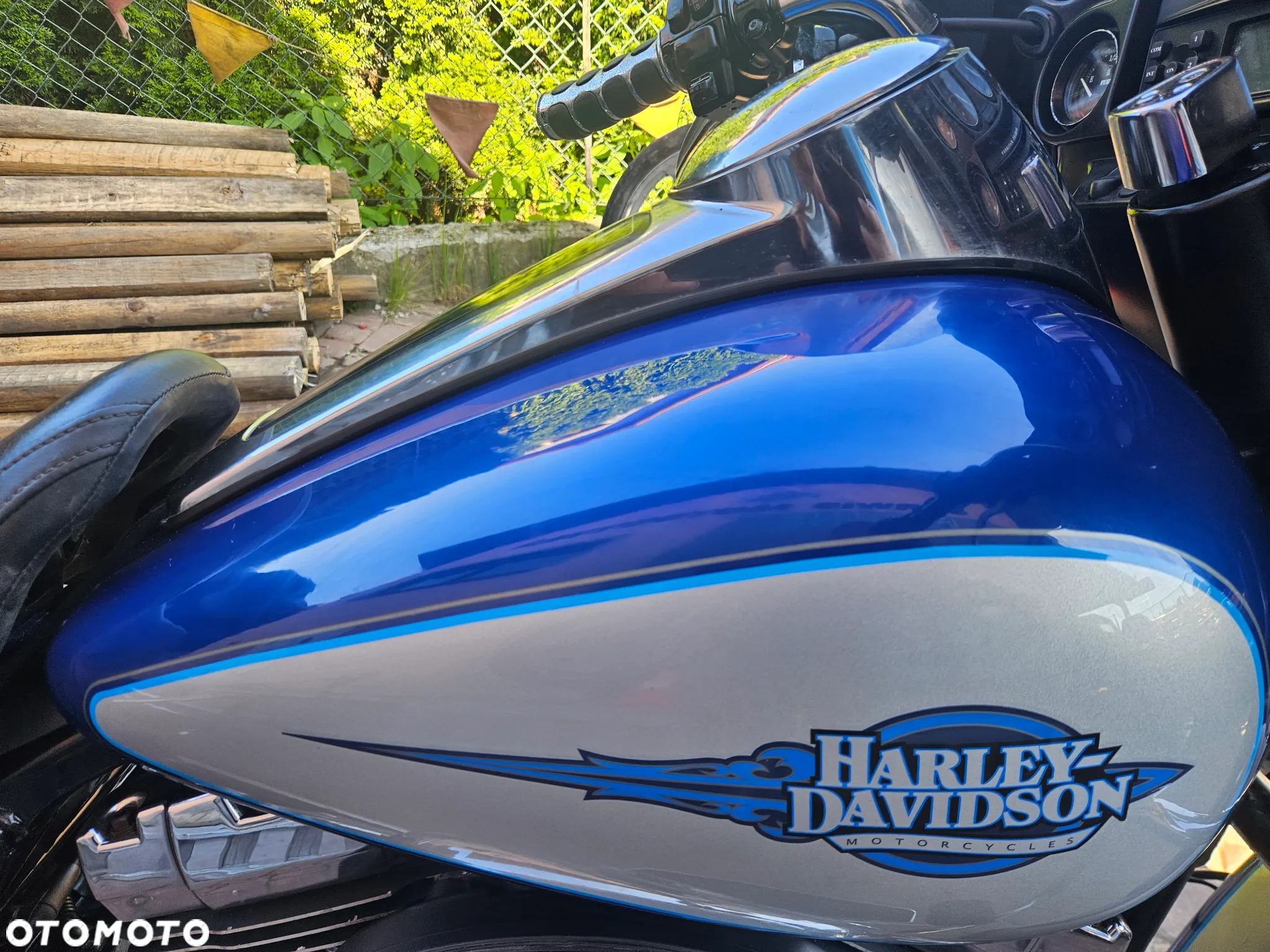 Harley-Davidson FLH Electra Glide - 5