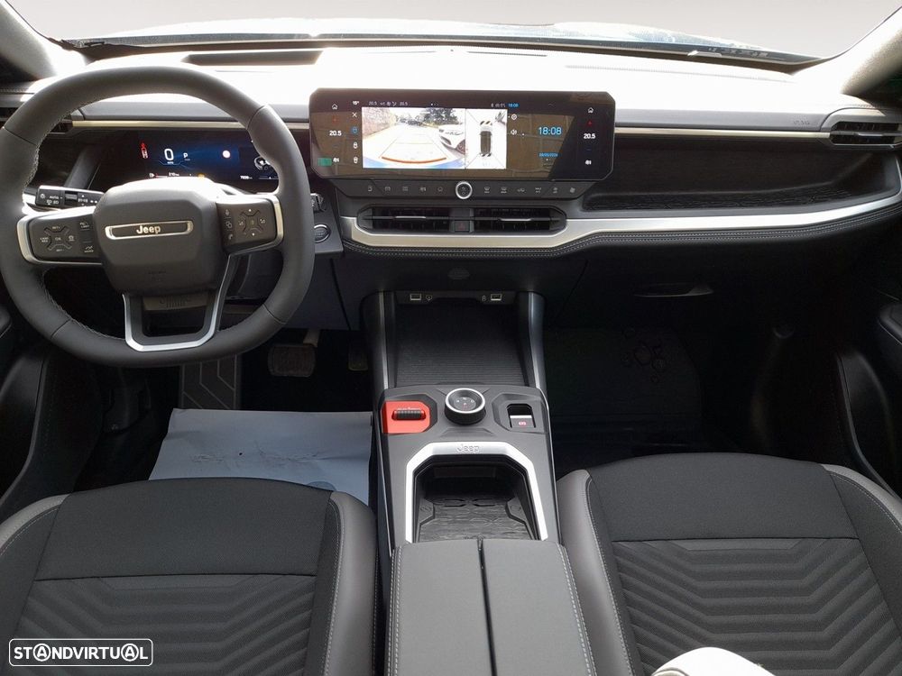 Jeep Compass - 10