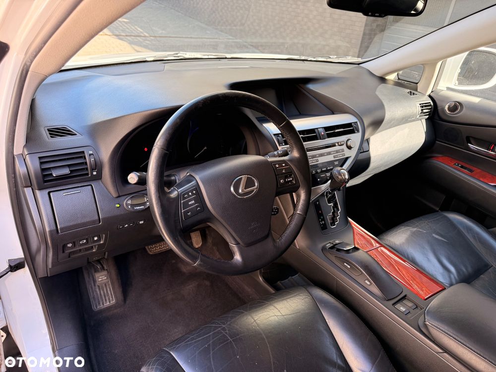Lexus RX - 17