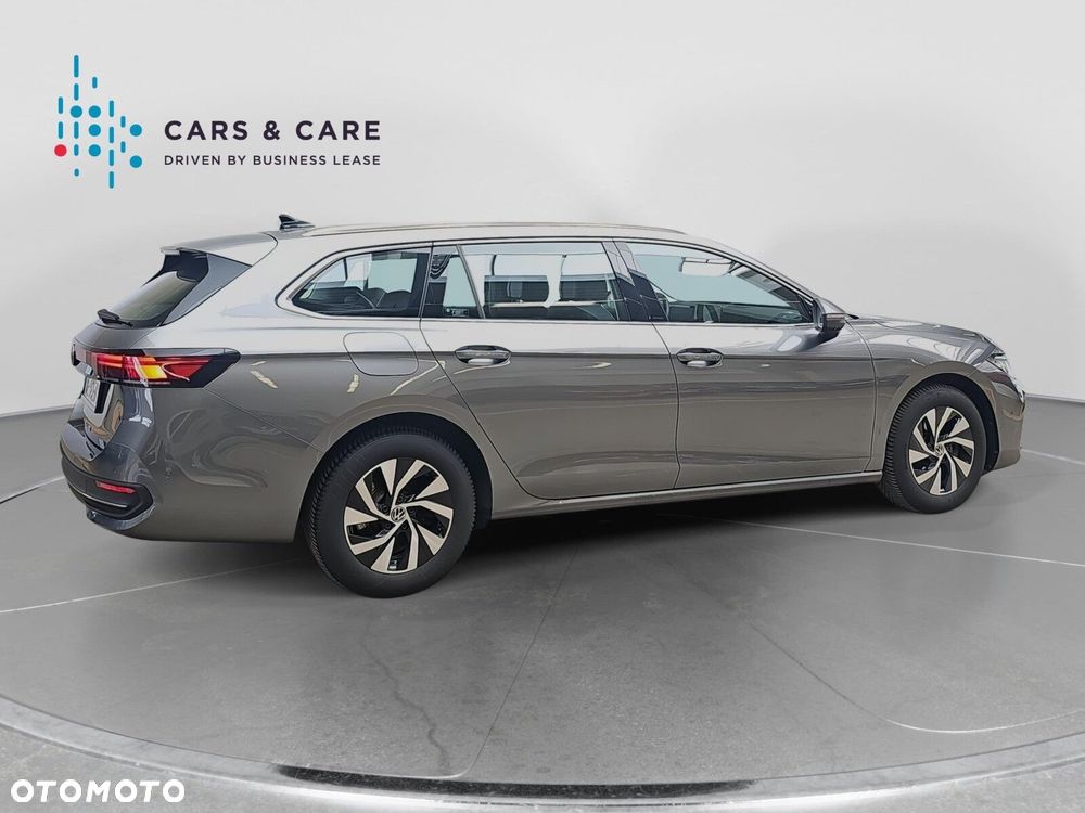 Volkswagen Passat - 23