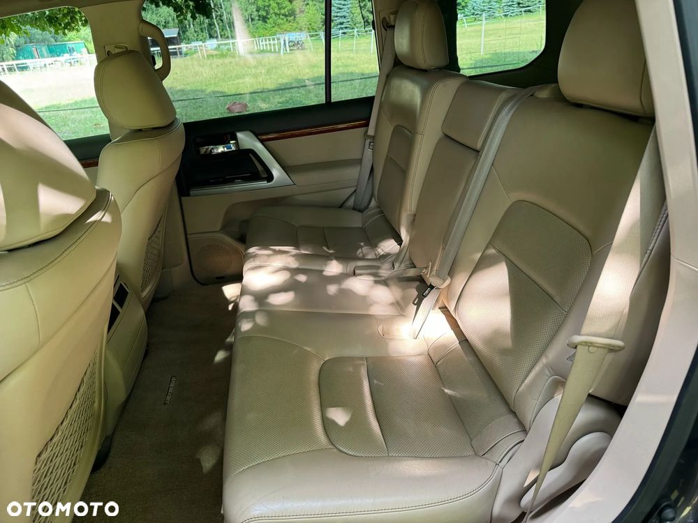 Toyota Land Cruiser LC 4.5 V8 D-4D Prestige Platinium - 12