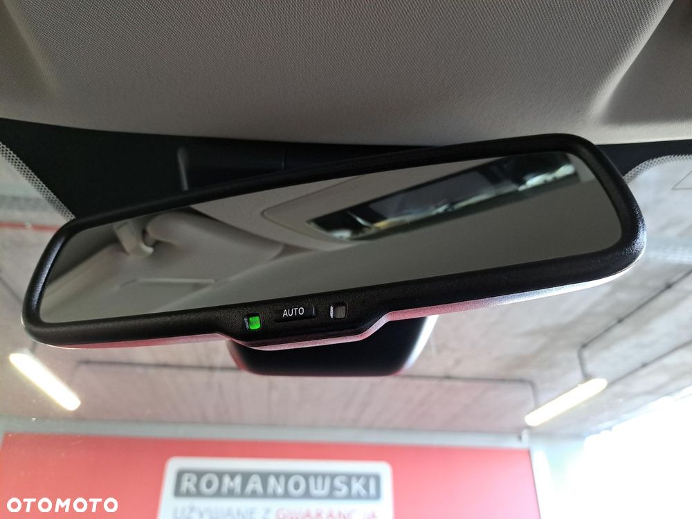 Lexus NX 300h Business Edition AWD - 31