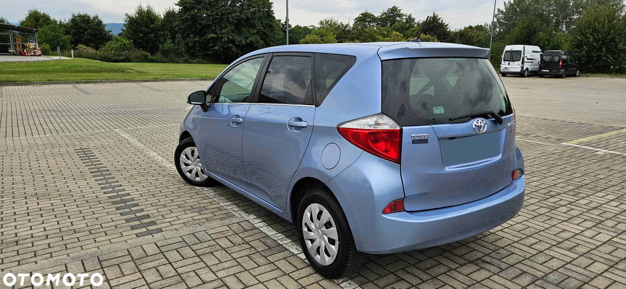 Toyota Verso S 1.4 D-4D Premium - 3