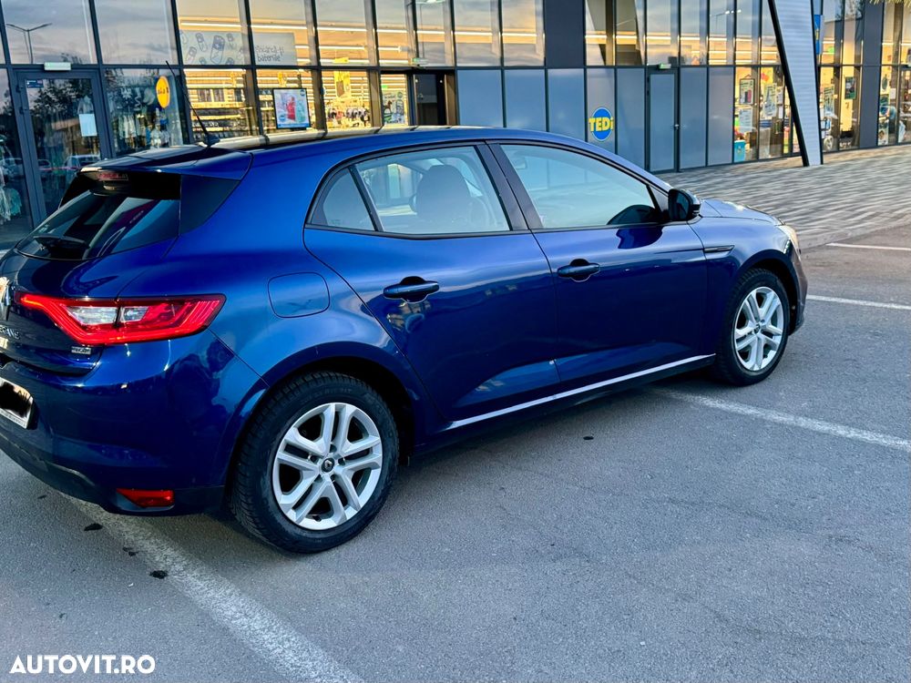 Renault Megane - 1