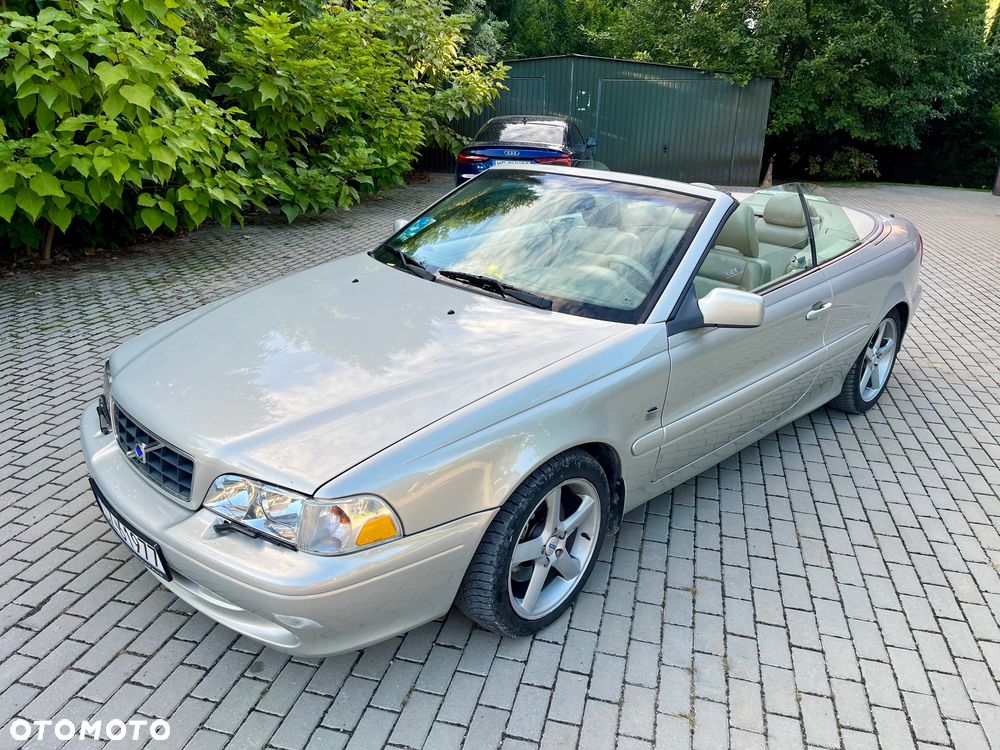 Volvo C70 - 30
