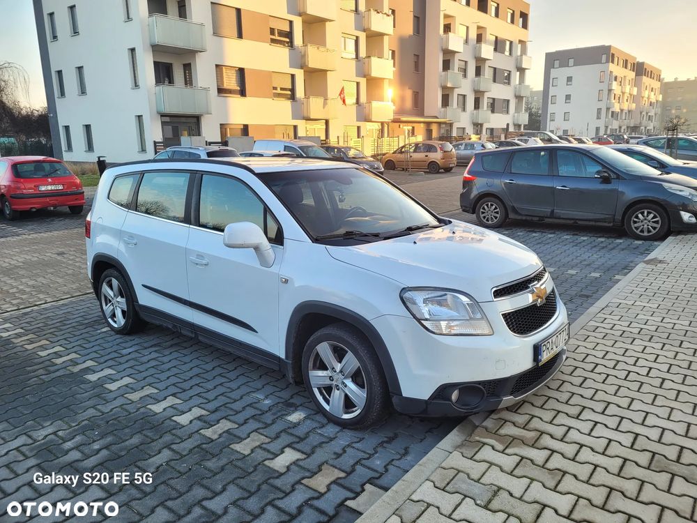 Chevrolet Orlando 1.8 LS - 2