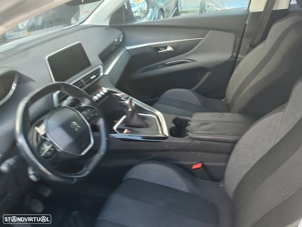 Peugeot 3008 1.5 BlueHDi Active - 9