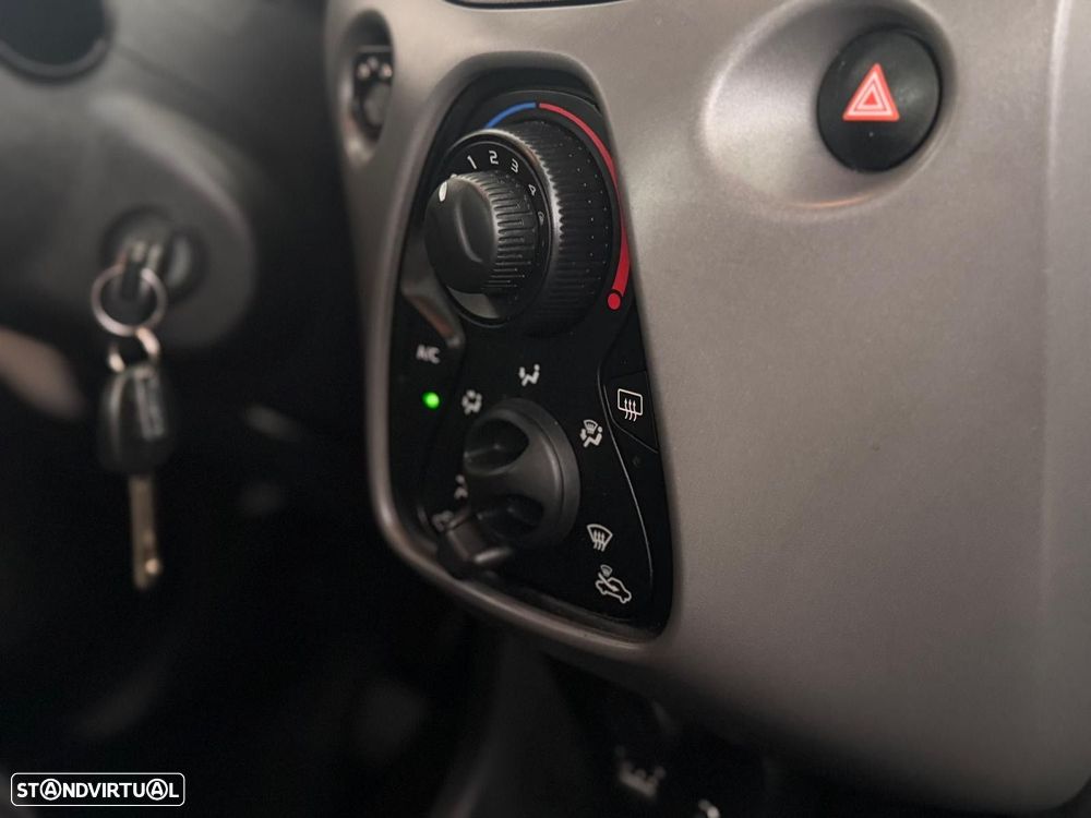 Peugeot 108 1.0 e-VTi Allure - 8