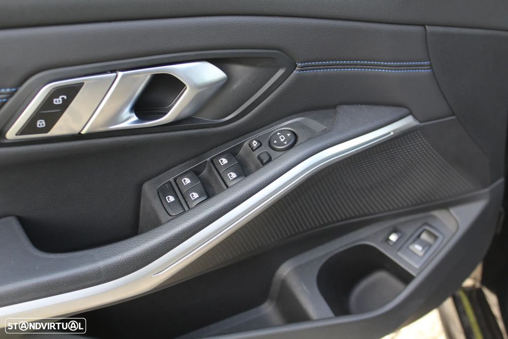 BMW 330 e Aut. M Sport - 11